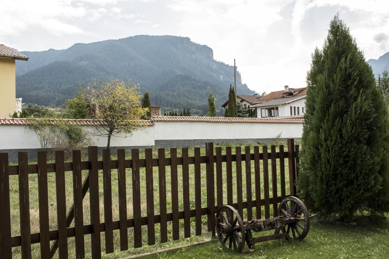 Boutique Hotel The White Pine Samokow Exterior foto
